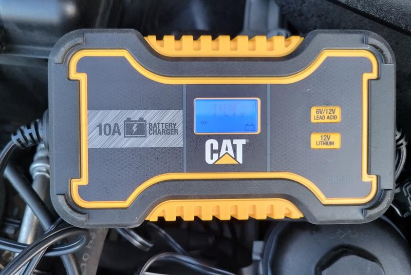 Cargador de Bateria CAT plomo y litio 6V/12V 10 Amp